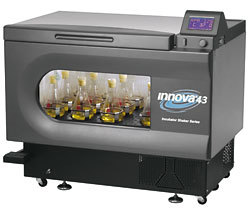 eppendorf 艾本德Innova 43/43 R（帶制冷）落地式恒溫搖床